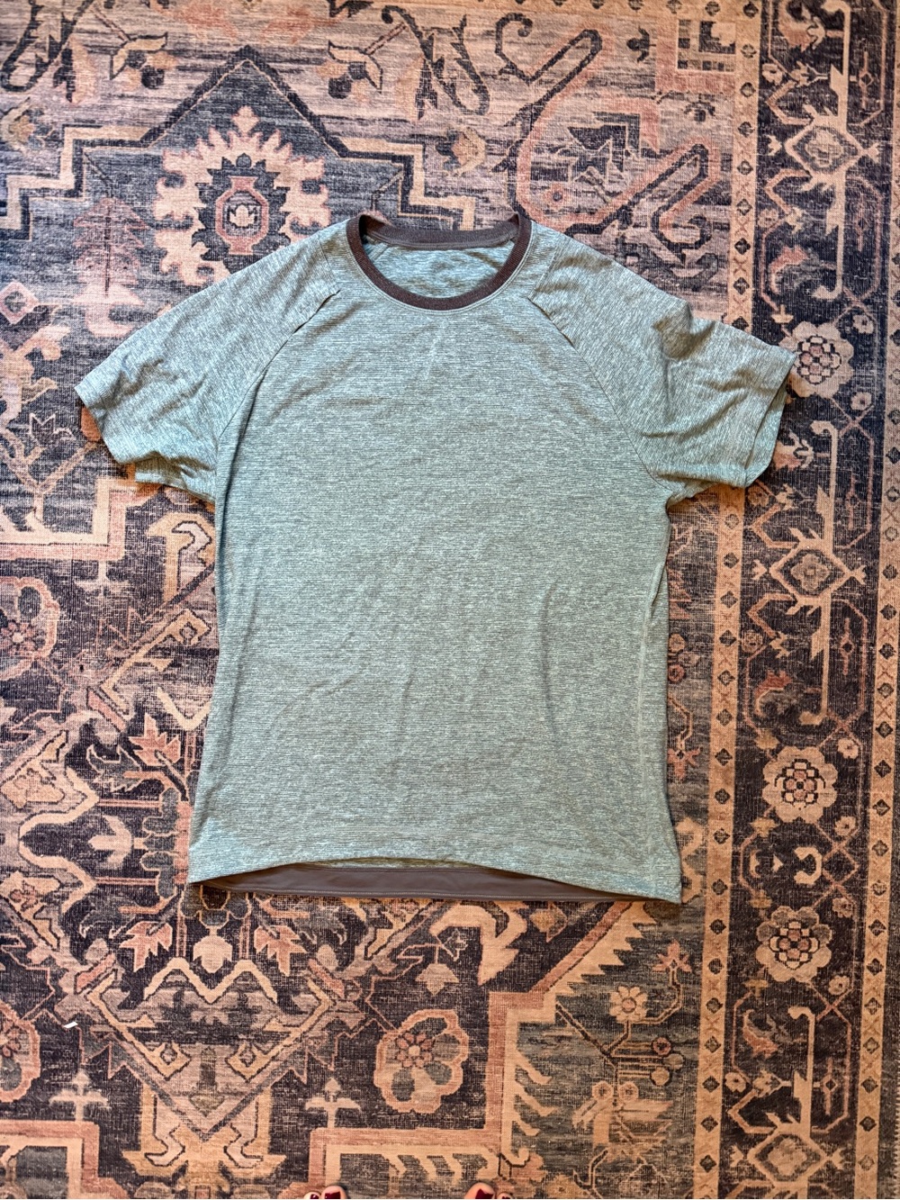Lululemon Men's Short-Sleeve Casual Shirt